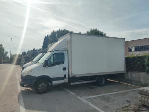 IVECO DAILY TG. EW...DP CASSONATO CON SPONDA CARICATRICE (Liquidazione Privata)