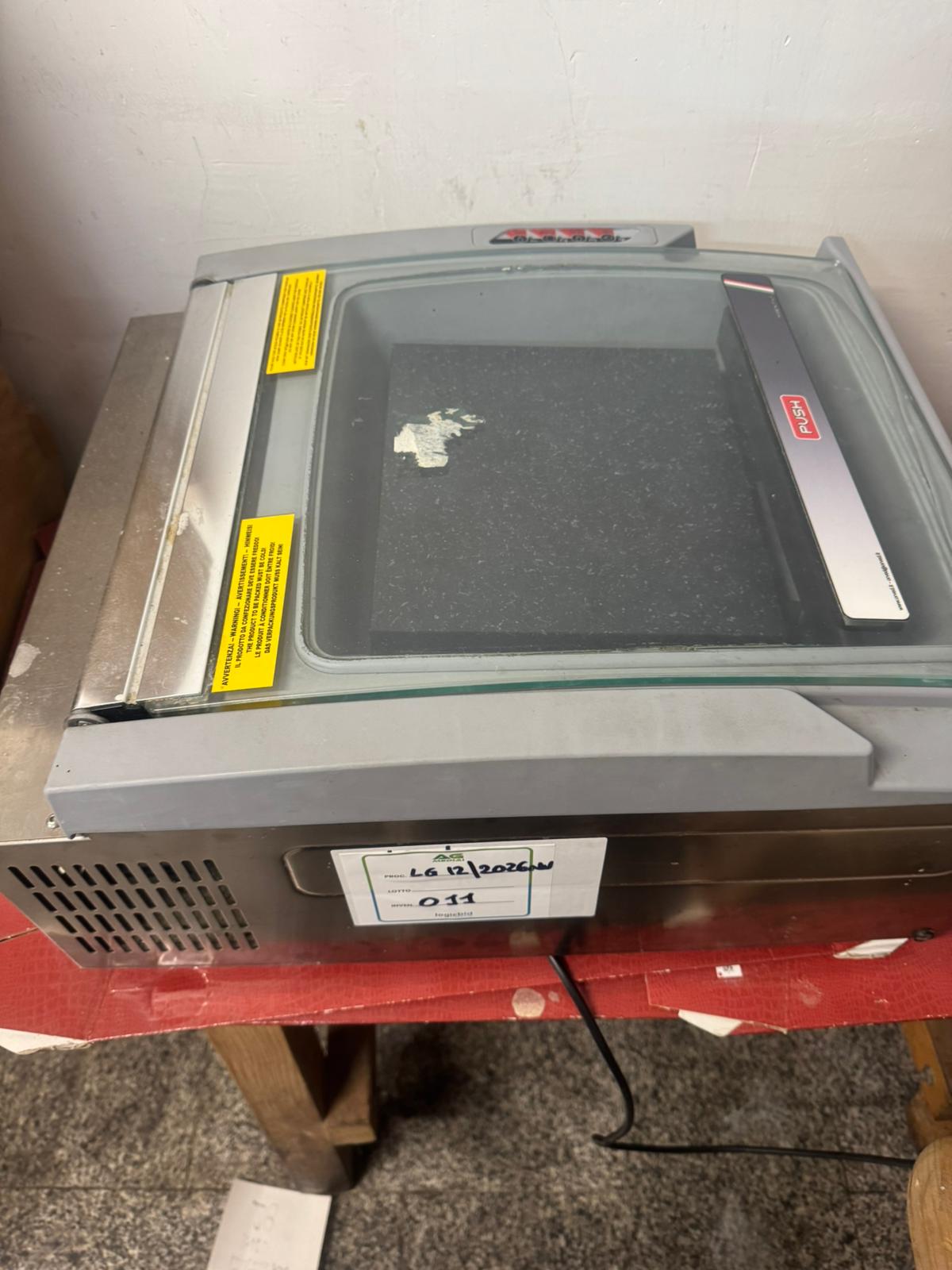 MACCHINA PER SOTTOVUOTO (Liquidazione Giudiziale CCI)