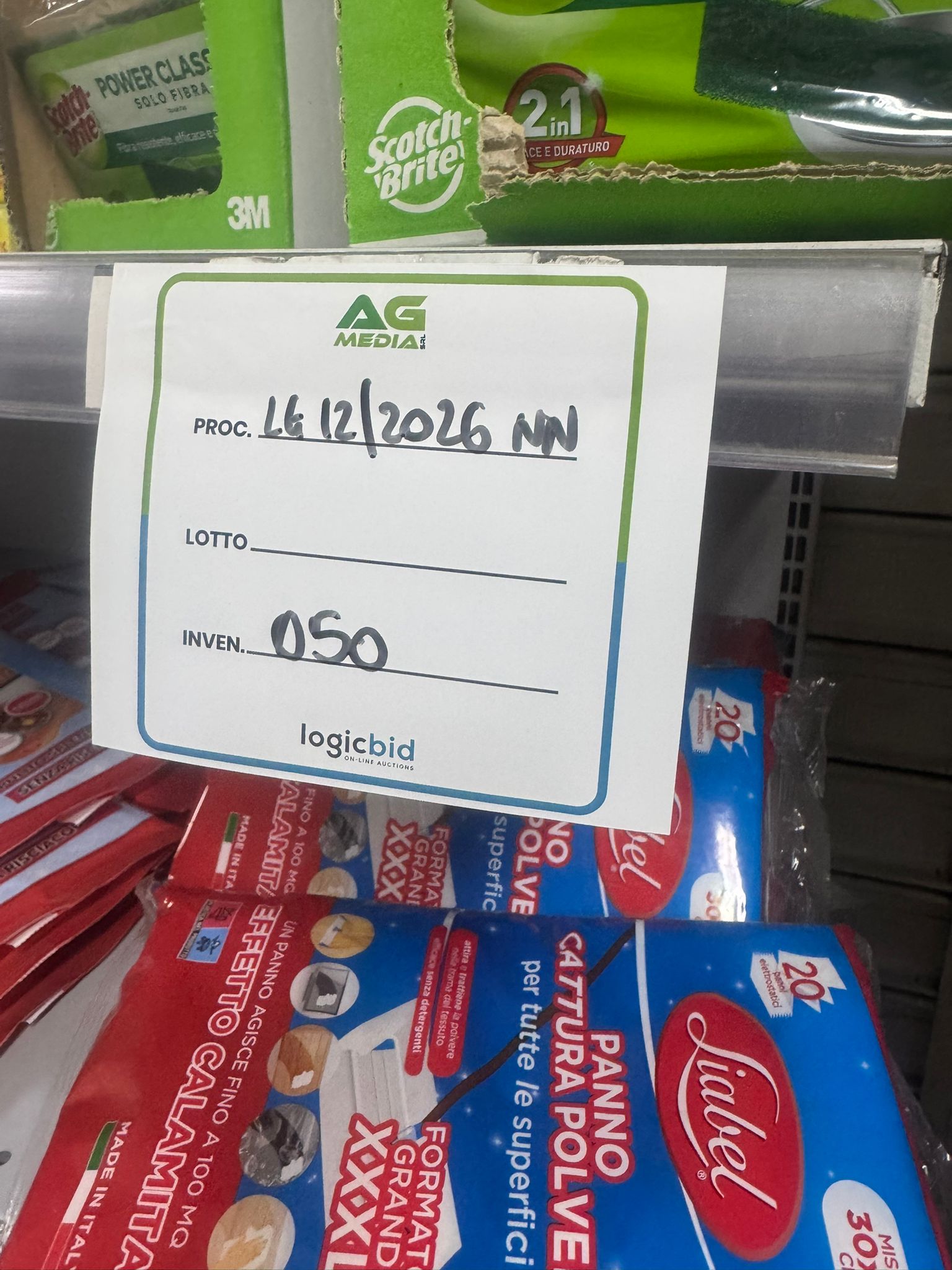 SCAFFALATURA A PARETE CON RIPIANI (Liquidazione Giudiziale CCI)